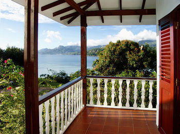 La * Baie Lazare (Mahe)