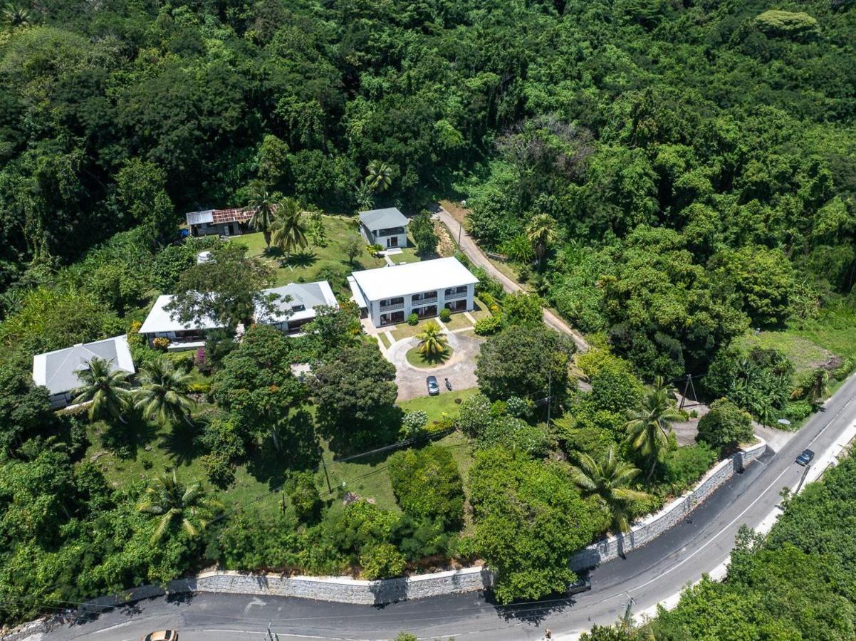 La Апартаменты Baie Lazare (Mahe)
