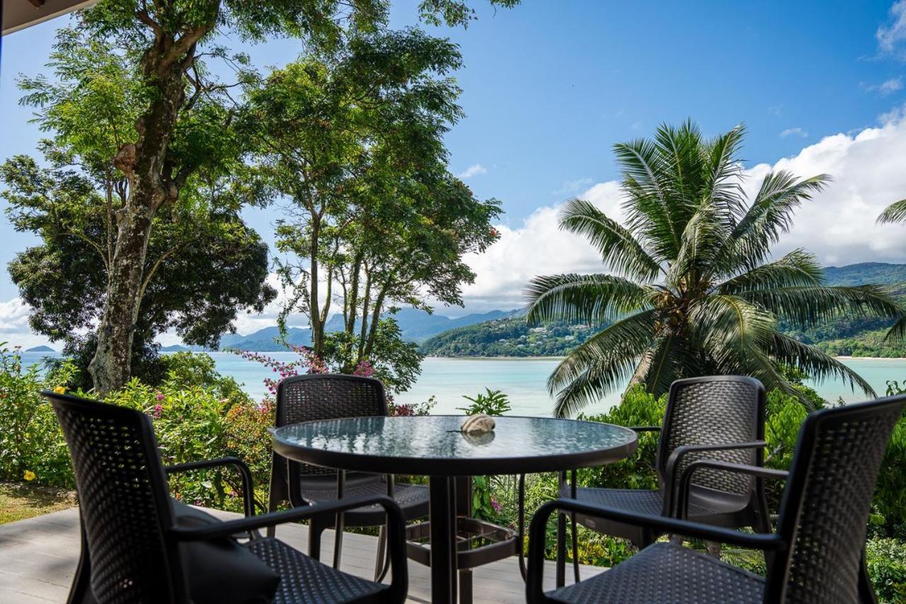 La * Baie Lazare (Mahe)