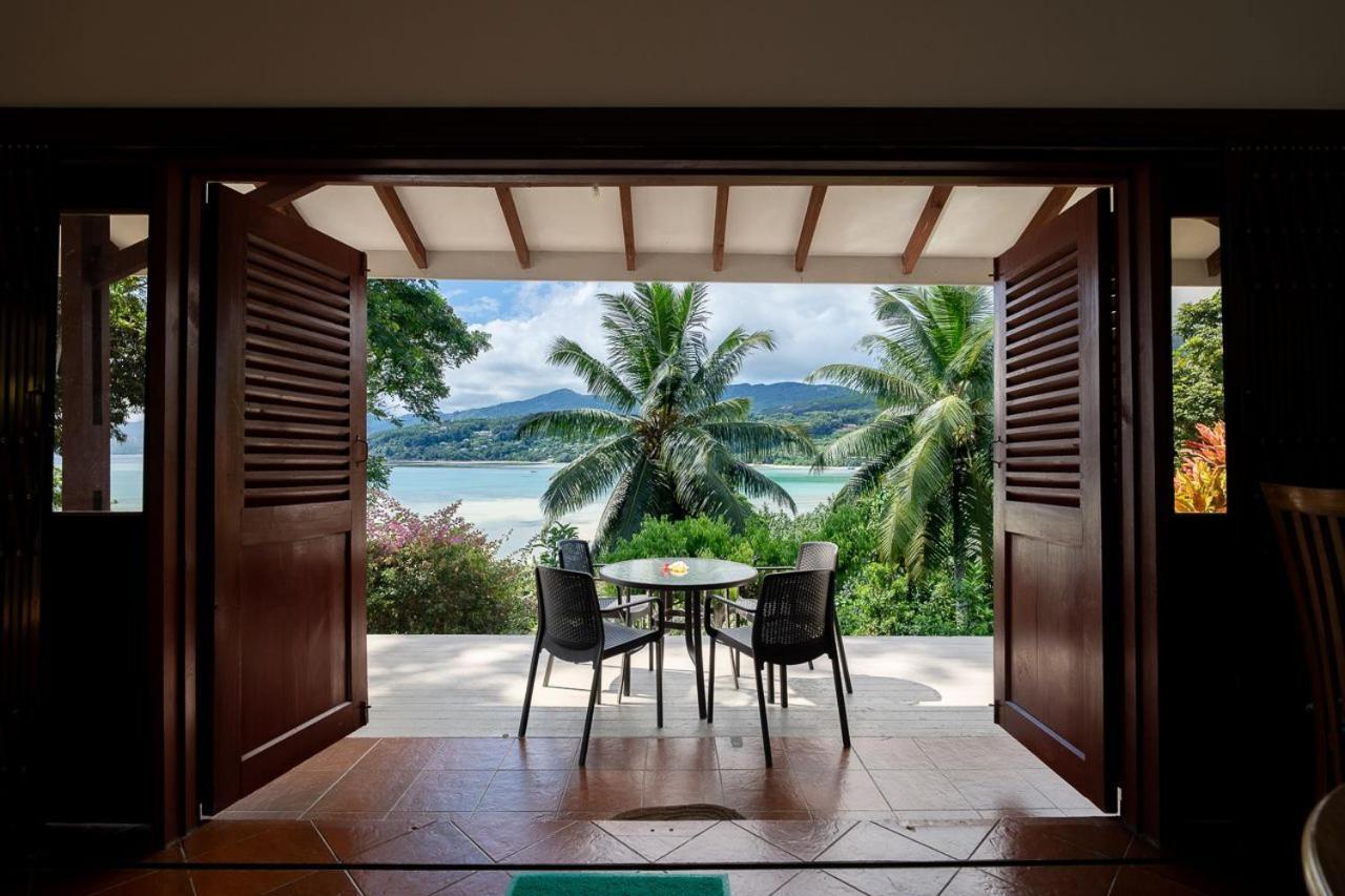 La Baie Lazare (Mahe)